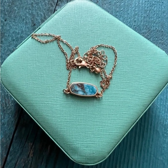 New with Jewelry box! Gold and Turquoise necklace - Picture 2 of 3